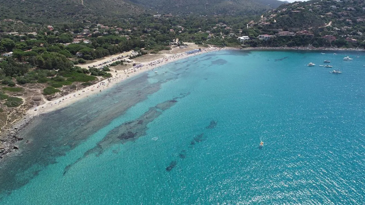 Helios Rooms Quartu SantʼElena Bed & Breakfast
